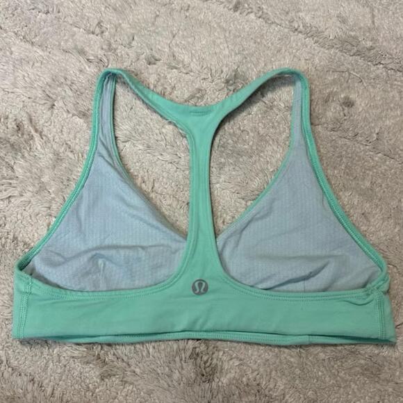 Lululemon Arise Bra - Picture 3 of 6